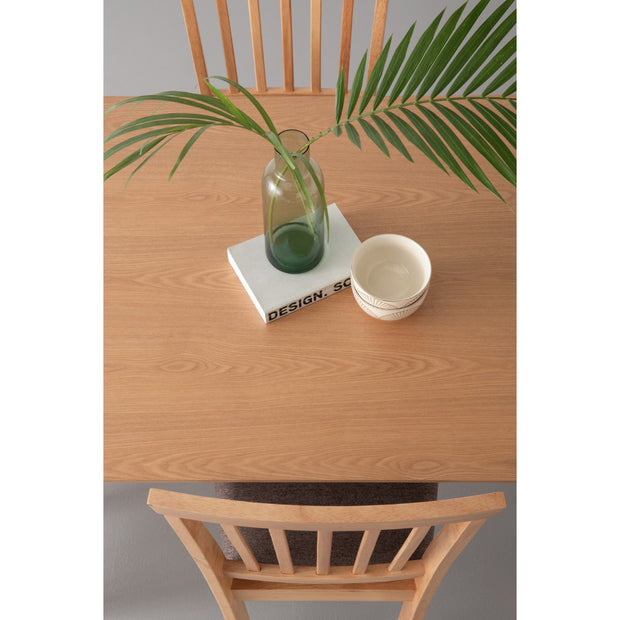 Charmant Wooden Dining Table